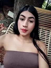 Julix_A webcam model stream image