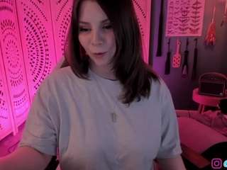lila-ellis webcam model stream image