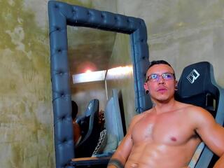 Drizs webcam model stream image