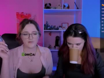 liana_kisses webcam model stream image