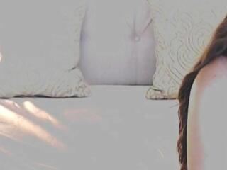 Bianca Bellucci webcam flirt4free model stream image