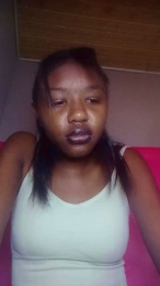 Vannyah2 webcam model stream image