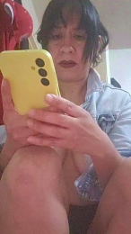 gio45hot webcam model stream image