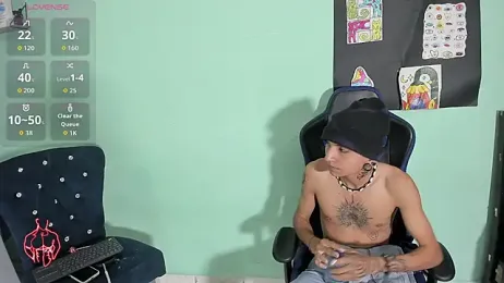 TYLERhHOT2005 webcam model stream image