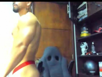 ezzio_scolaro webcam model stream image