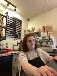 cinnabon_ webcam model stream image