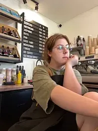 cinnabon_ webcam model stream image