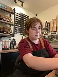 cinnabon_ webcam model stream image