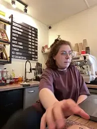 cinnabon_ webcam model stream image