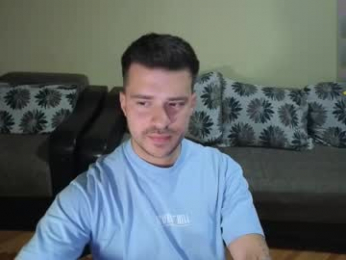 johnnylove21 webcam model stream image
