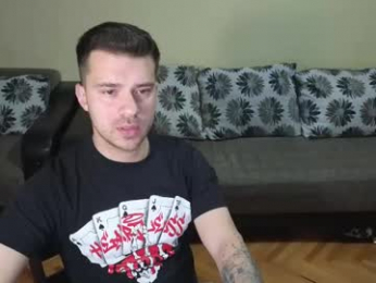 johnnylove21 webcam model stream image