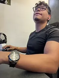 alekzamo webcam model stream image