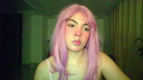 Kiri_Cutee webcam stripchat model stream image