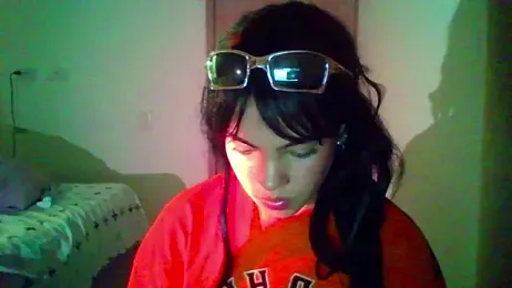 Kiri_Cutee webcam stripchat model stream image