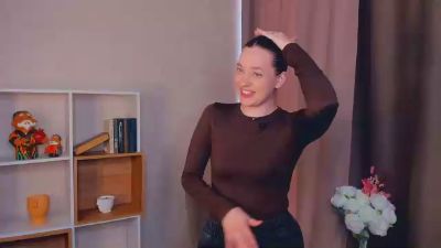 ShainaBeecher webcam model stream image