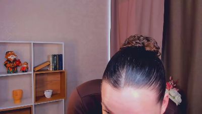 ShainaBeecher webcam model stream image