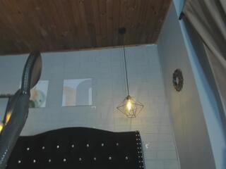 Maddison Wezt webcam model stream image