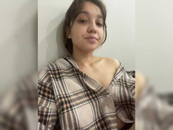 KimberlyWoods webcam model stream image