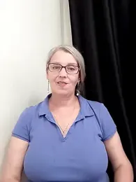 irinamaux webcam model stream image