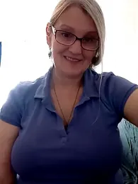 irinamaux webcam model stream image