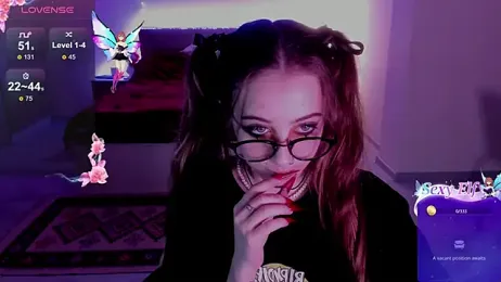Lopunny webcam stripchat model stream image