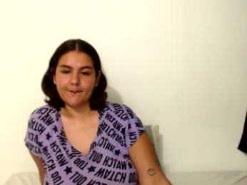 maddy_xd webcam model stream image
