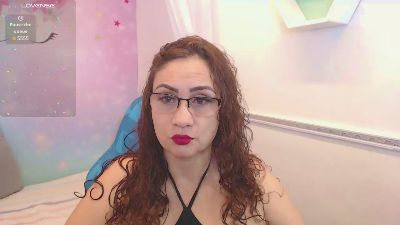 Amelie_Bakerr_ webcam model stream image