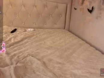 kristiana_1 webcam model stream image