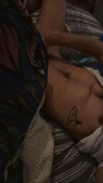 _Apatik_ webcam model stream image