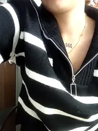 AriaBliss- webcam stripchat model stream image