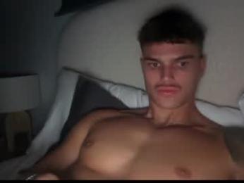 brooklyntay webcam model stream image