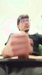 reallucasor webcam model stream image