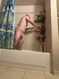 BearChubby300 webcam model stream image