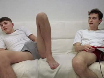 reeves_bae webcam model stream image