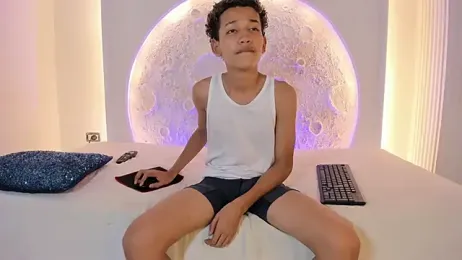 _Noah19 webcam model stream image
