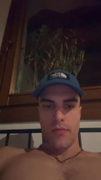 luchino220 webcam model stream image