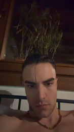 luchino220 webcam model stream image