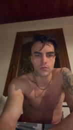luchino220 webcam model stream image