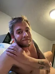 whathappenedtomyclothes webcam model stream image