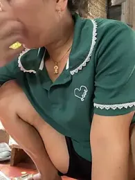 Linaannn webcam stripchat model stream image