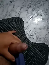 Kartikkartik8595 webcam model stream image