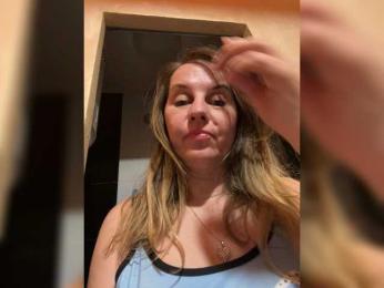 SweetMarina543 webcam bongacams model stream image