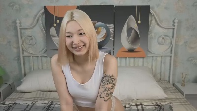 LinnHartshorn webcam model stream image