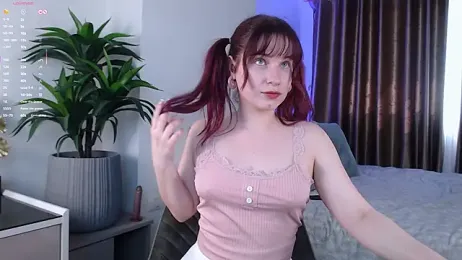 MinaGlow webcam stripchat model stream image