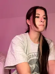 Mia-Minou webcam model stream image