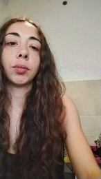 Kittzziky webcam model stream image