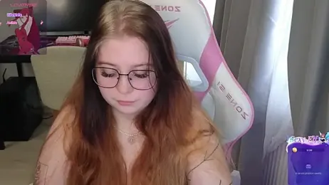 Your_Live webcam model stream image
