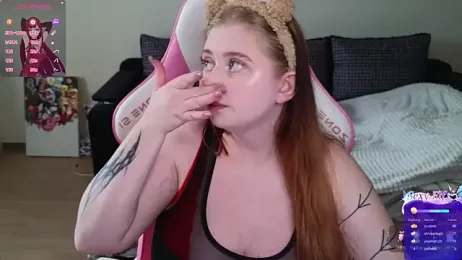 Your_Live webcam model stream image