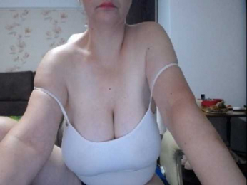 mary-x webcam bongacams model stream image