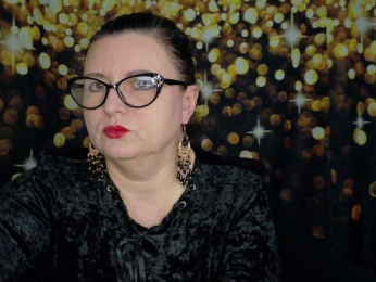 Golden_Lady webcam model stream image